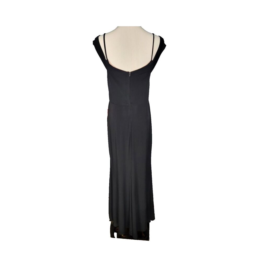 City Triangle Sz 11 Black Gown Pale Pink Pop of Color Stretchy Off Shoulder - Picture 5 of 16